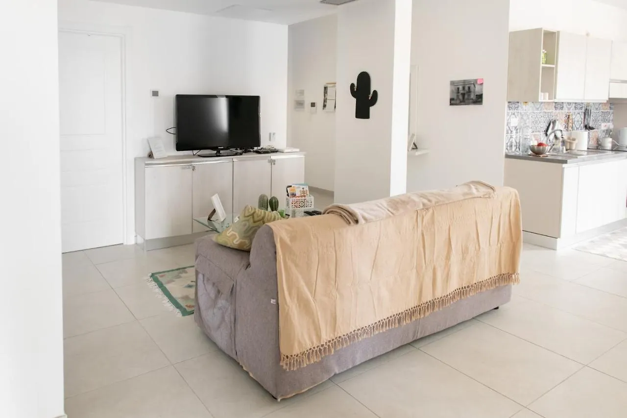 Sliema, Villa Savoia Luxury Apartment For 5 Guests Gzira