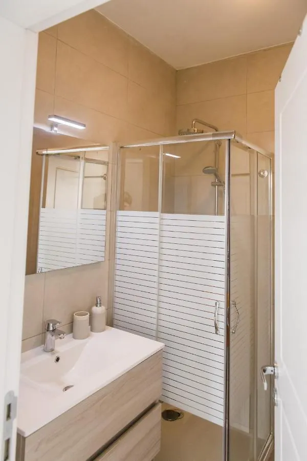 Sliema, Villa Savoia Luxury Apartment For 5 Guests Gzira