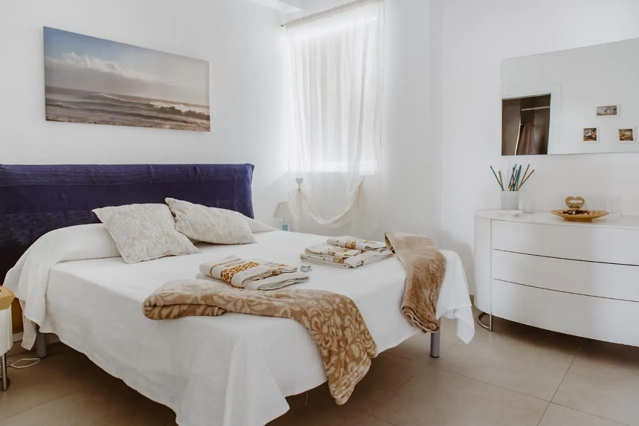 Sliema, Villa Savoia Luxury Apartment For 5 Guests Gzira