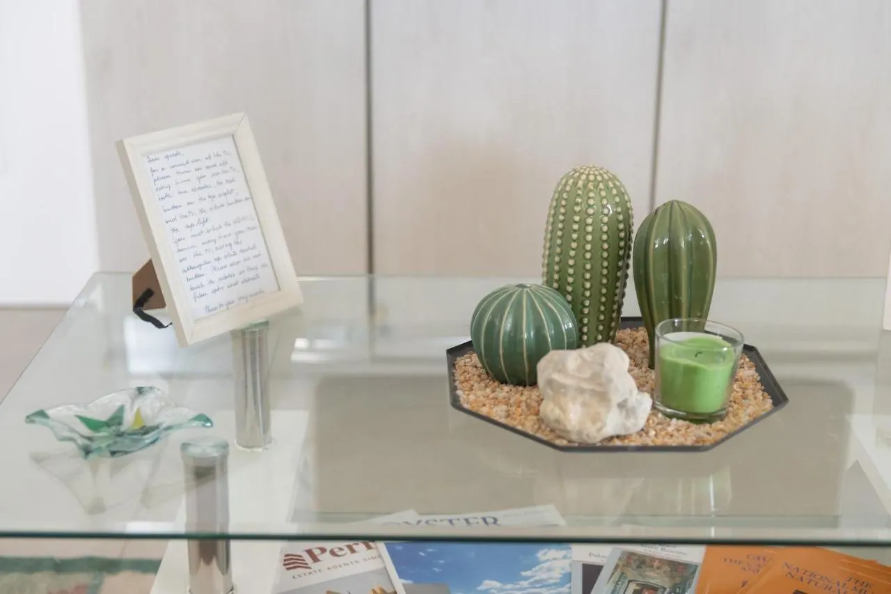 Sliema, Villa Savoia Luxury Apartment For 5 Guests Gzira