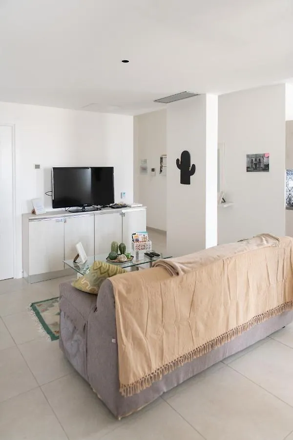 Sliema, Villa Savoia Luxury Apartment For 5 Guests Gzira 0*,