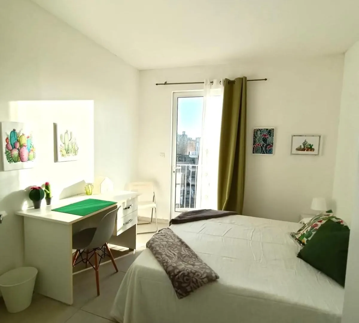 Sliema, Villa Savoia Luxury Apartment For 5 Guests Gzira